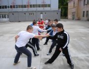 Mult joc și voie bunã!