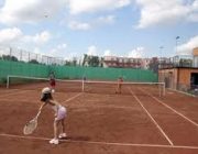 Tenisul -jocul alb
